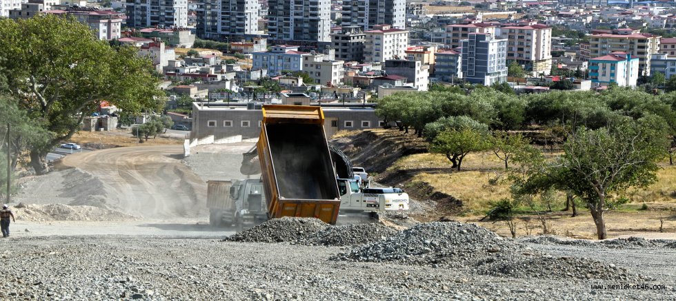 Dulkadiroğlu’nda yeni bulvar inşa ediliyor