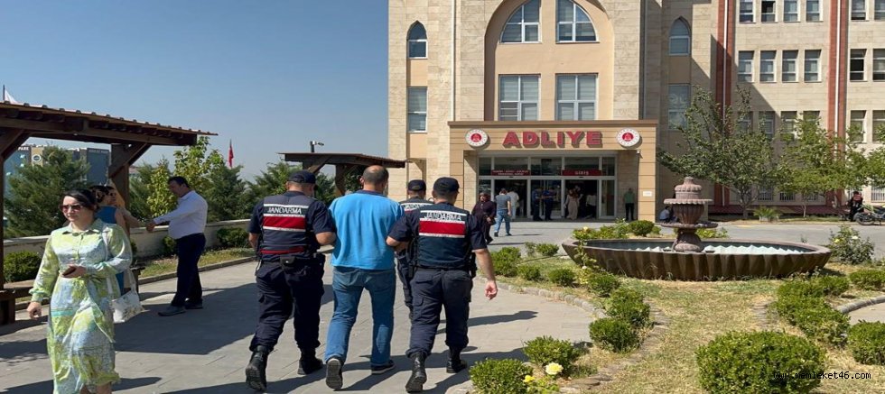 FETÖ’DEN ARANAN ESKİ KOMİSER KAHRAMANMARAŞ’TA YAKALANDI 