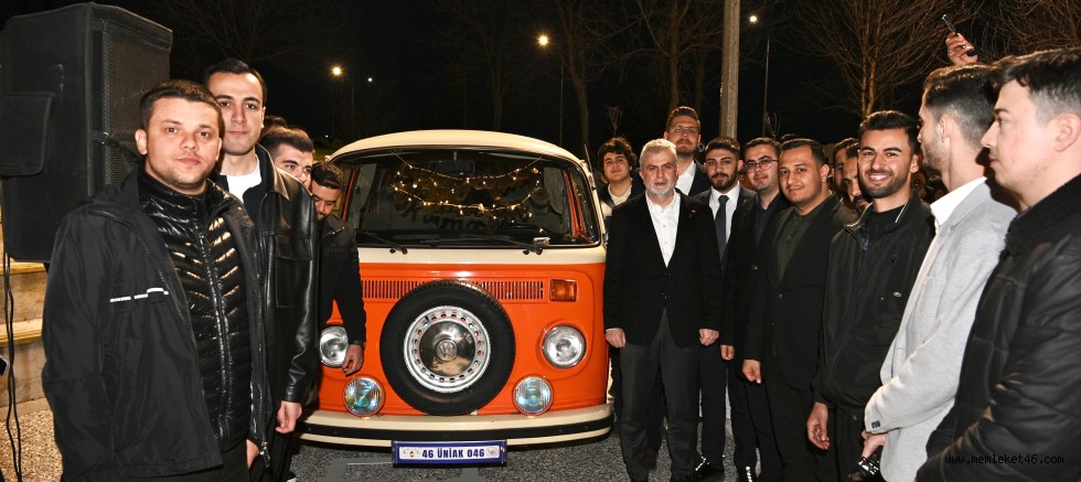 BAŞKAN GÖRGEL, “HER ÇALIŞMAMIZIN MERKEZİNE GENÇLERİMİZİ ALIYORUZ”