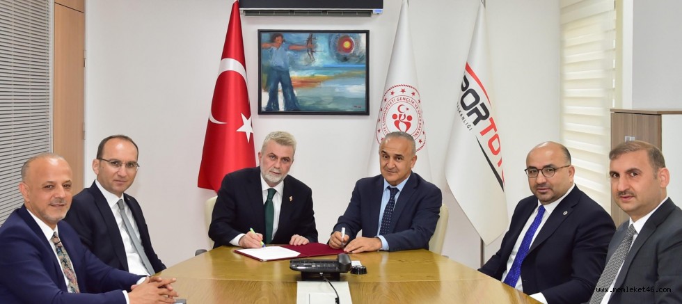 KAHRAMANMARAŞ’A 4 YENİ SPOR SALONU ŞEHİR SPOR KENTİ OLMA YOLUNDA İLERLİYOR