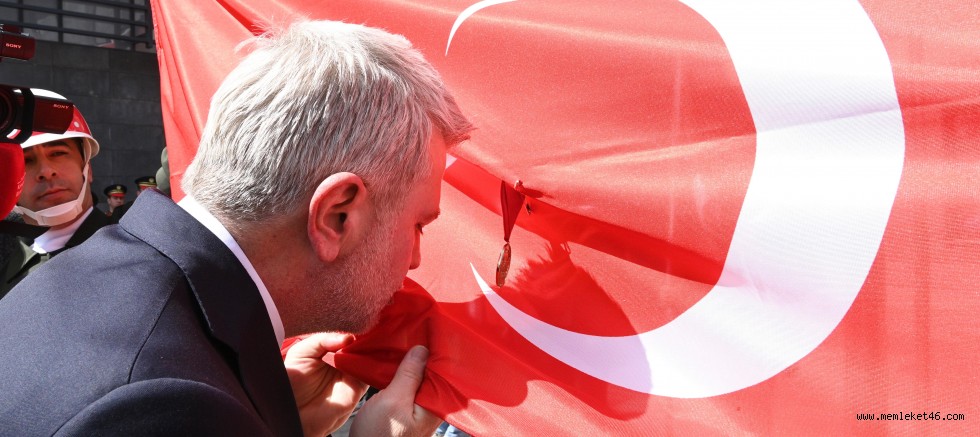 KAHRAMANMARAŞ’IN MADALYA GÜNÜ GURURLA KUTLANDI