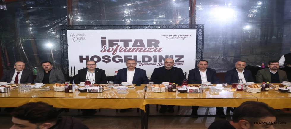 BAŞKAN AKPINAR ODA BAŞKANLARIYLA İFTAR SOFRASINDA BULUŞTU