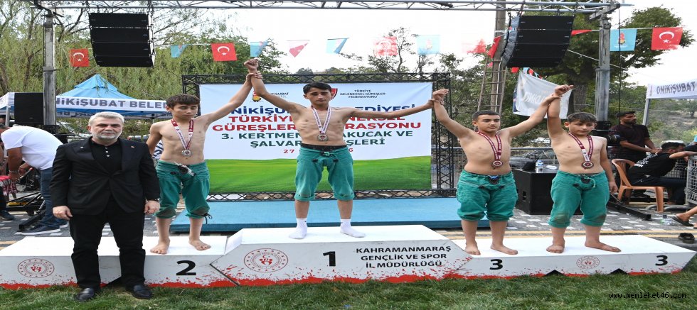 BAŞKAN GÖRGEL “ATA SPORUMUZ GÜREŞ’E SAHİP ÇIKIYOR, GELECEK NESİLLERE TAŞIYORUZ”