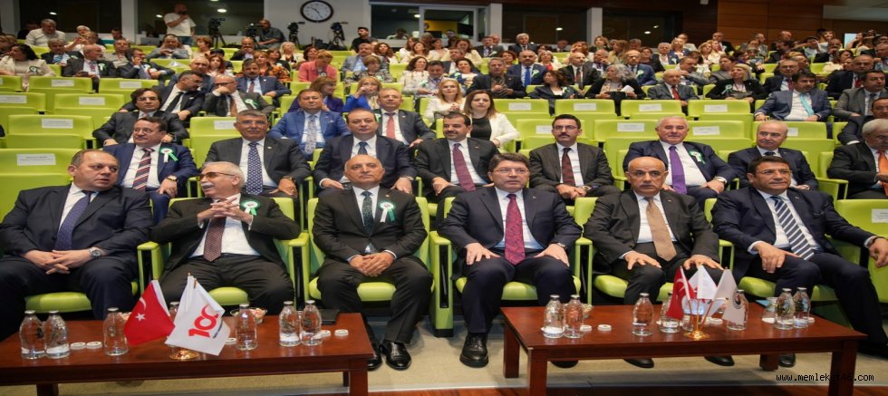 BAŞKAN GÖRGEL’DEN TÜRKİYE NOTERLER BİRLİĞİ BAŞKANI ALICI’YA TEBRİK