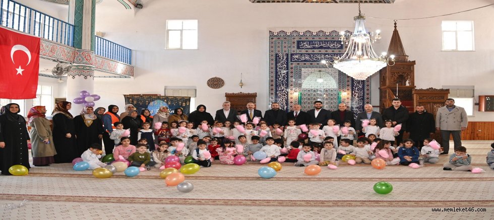 BAŞKAN GÖRGEL, MİNİKLERİN TEKNE ORUCU HEYECANINA ORTAK OLDU