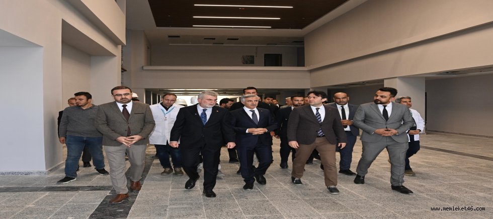 BAŞKAN GÖRGEL VE VALİ ÜNLÜER, FERHUŞ SAĞLIK KOMPLEKSİ’NDE YÜRÜTÜLEN ÇALIŞMALARI YERİNDE İNCELEDİ