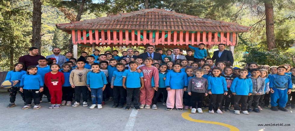 BAŞKAN MEHMET KARACA, ÖĞRENCİLERLE BİR ARAYA GELDİ