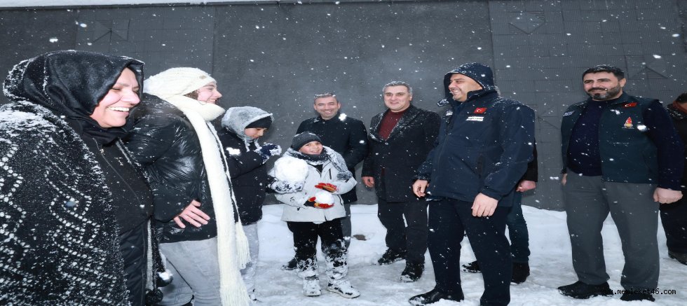 BAŞKAN TOPTAŞ, KARLA MÜCADELE ÇALIŞMALARINI SAHADA İNCELEDİ