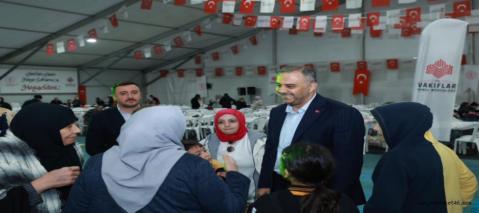 BAŞKAN TOPTAŞ, RAMAZAN’IN BEREKETİNİ VATANDAŞLARLA AYNI SOFRADA PAYLAŞTI