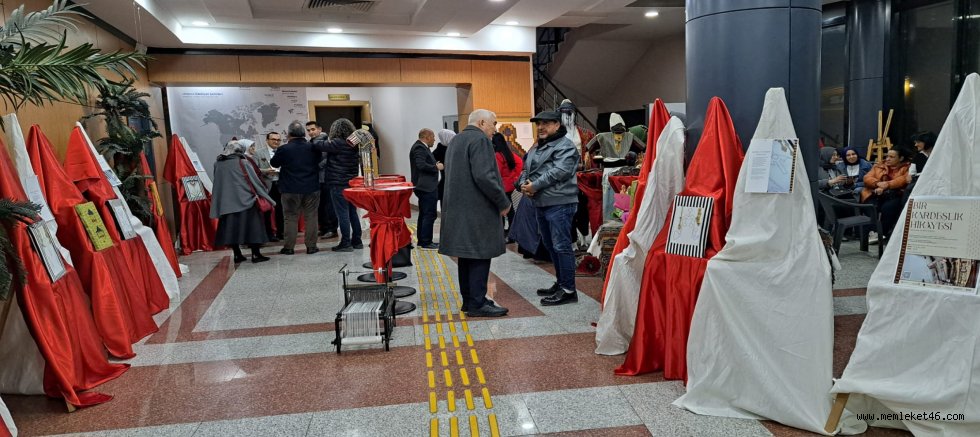 “BİR KARDEŞLİK HİKÂYESİ” SERGİSİNİN 2. GÖSTERİMİ KAHRAMANMARAŞ’TA SANATSEVERLERLE BULUŞTU