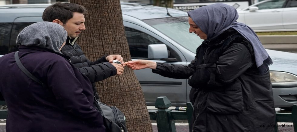 BİR SAAT, BİNLERCE HATIRA KAHRAMANMARAŞ BÜYÜKŞEHİR’DEN ASRIN FELAKETİNİN YIL DÖNÜMÜNDE ANLAM YÜKLÜ ÇALIŞMA