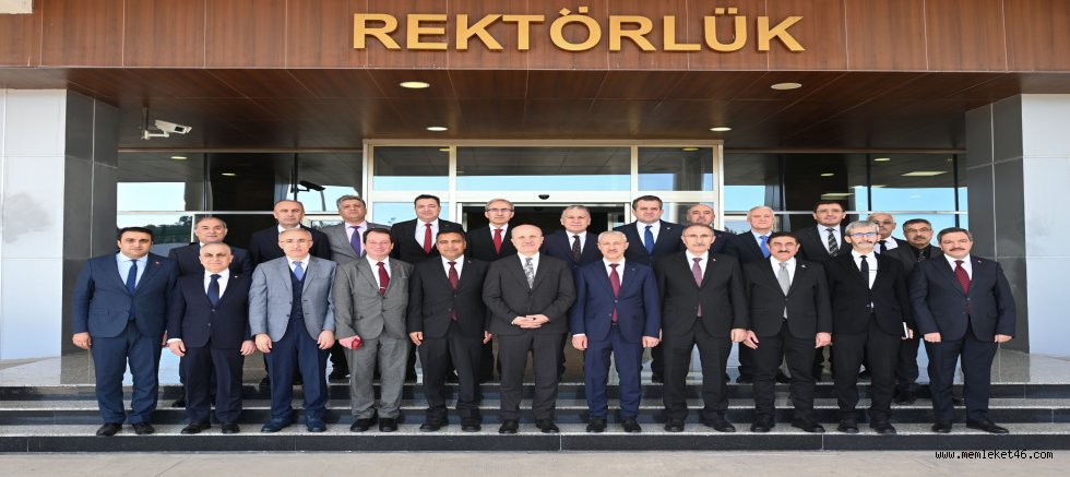 BÖLGE ÜNİVERSİTE REKTÖRLERİ HATAY’DA BİR ARAYA GELDİ