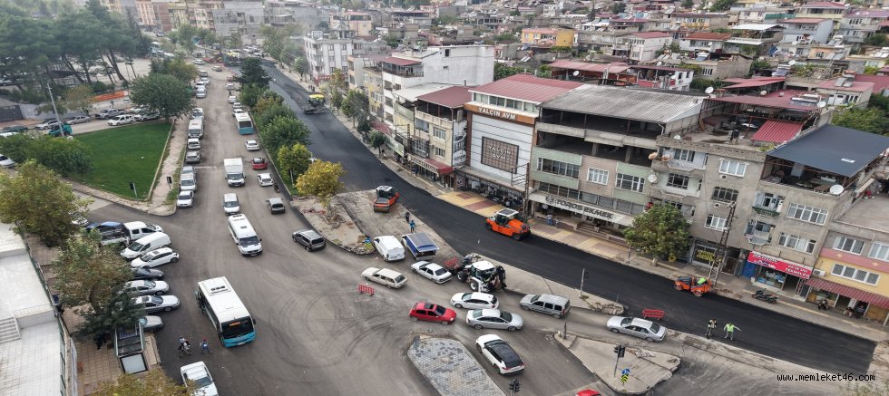 BÜYÜKŞEHİR ASFALT MESAİSİNİ YENİ HAFTADA 4 İLÇE 24 FARKLI NOKTADA SÜRDÜRECEK