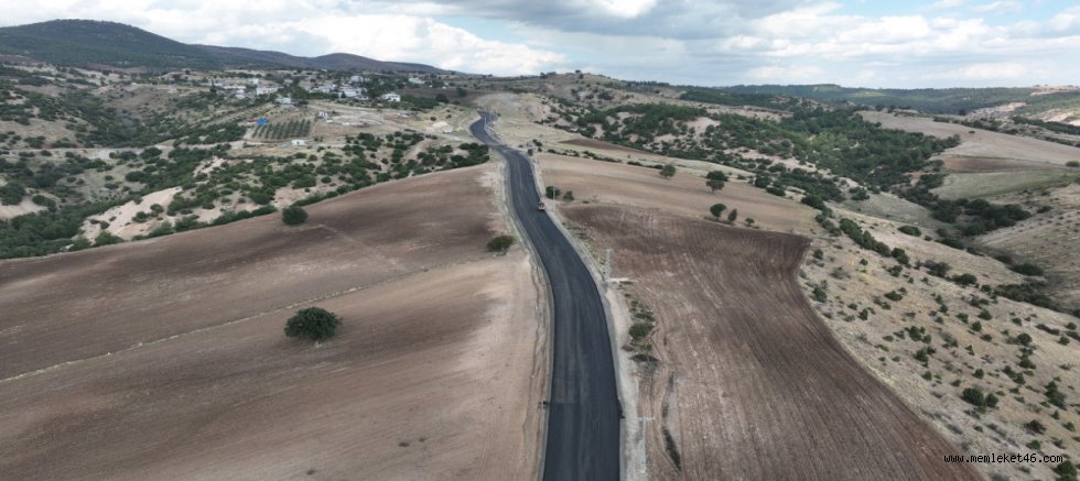 BÜYÜKŞEHİR’DEN DULKADİROĞLU KIRSALINDA ASFALT SEFERBERLİĞİ