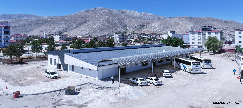 ELBİSTAN TERMİNALİ YENİ GÖRÜNÜMÜNE KAVUŞUYOR