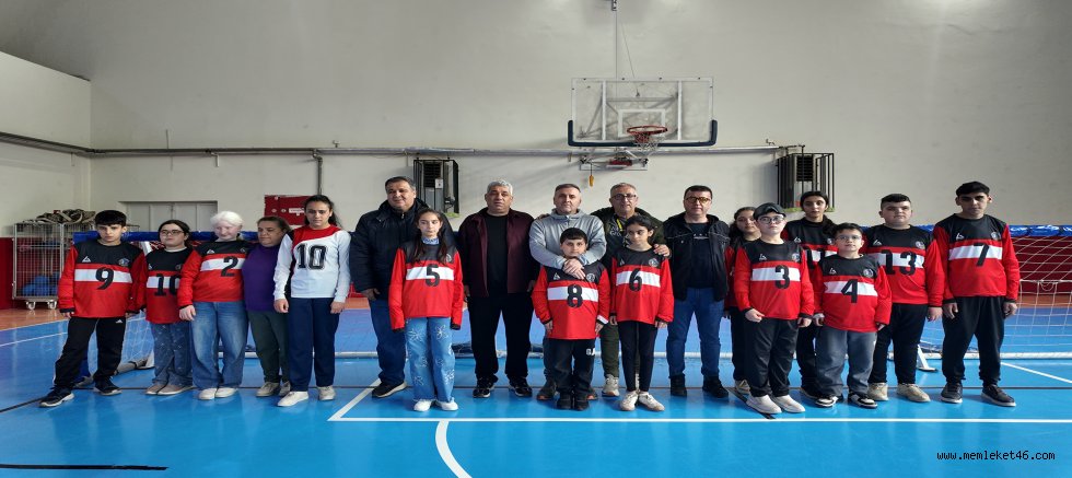 GAZİANTEPLİ SPORCULAR KAHRAMANMARAŞ BÜYÜKŞEHİR’İN GOALBALL SAHASINA HAYRAN KALDI