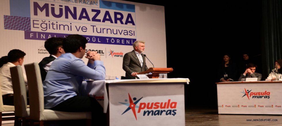 GENÇLERİN SÖZÜ GELECEĞE IŞIK TUTTU MÜNAZARA TURNUVASI FİNALİ NEFES KESTİ