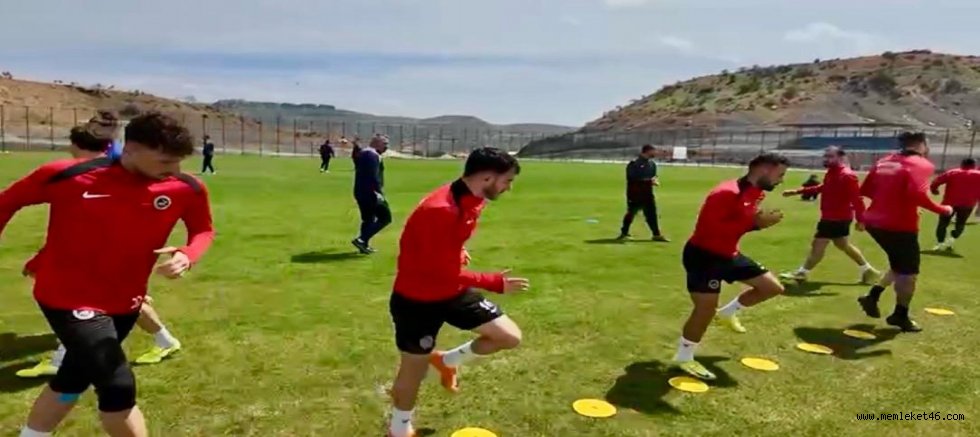 KAHRAMANMARAŞ AKEDAŞ İSTİKLAL SPOR, MARDİN’DE KAMPA GİRDİ