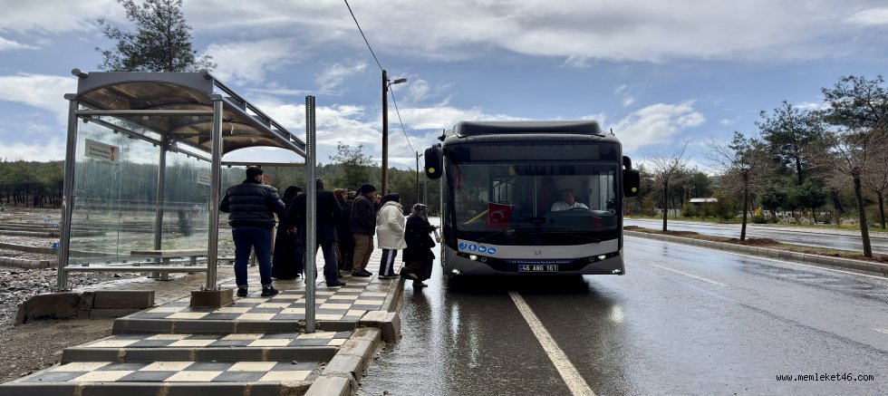 KAHRAMANMARAŞ BÜYÜKŞEHİR BELEDİYESİNDEN BAYRAMDA KABRİSTAN ZİYARETLERİNE BÜYÜK KOLAYLIK: ÜCRETSİZ ULAŞIM VE İKRAM HİZMETİ
