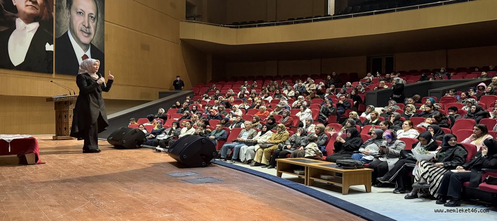 KAHRAMANMARAŞ BÜYÜKŞEHİR’DEN KADINLAR GÜNÜ’NDE ANLAMLI SÖYLEŞİ KADININ AİLE VE TOPLUMDAKİ ÖNEMİ KONUŞULDU