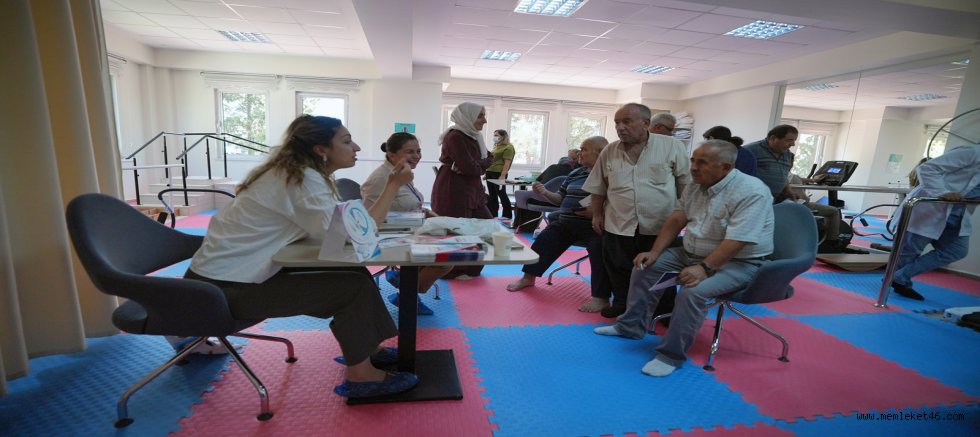 KAHRAMANMARAŞ BÜYÜKŞEHİR’DEN ULU ÇINARLARIN HAYATINI KOLAYLAŞTIRAN YATIRIMLARINI ARTIRARAK SÜRDÜRÜYOR