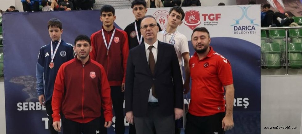 KAHRAMANMARAŞ BÜYÜKŞEHİR’İN PEHLİVANLARI, TÜRKİYE GÜREŞ ŞAMPİYONASI’NDA KÜRSÜDE