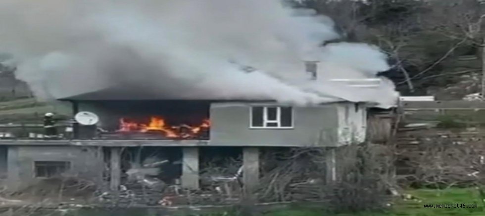 KAHRAMANMARAŞ’TA EV YANGINI