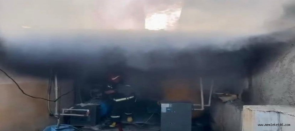 KAHRAMANMARAŞ’TA FABRİKA YANGINI