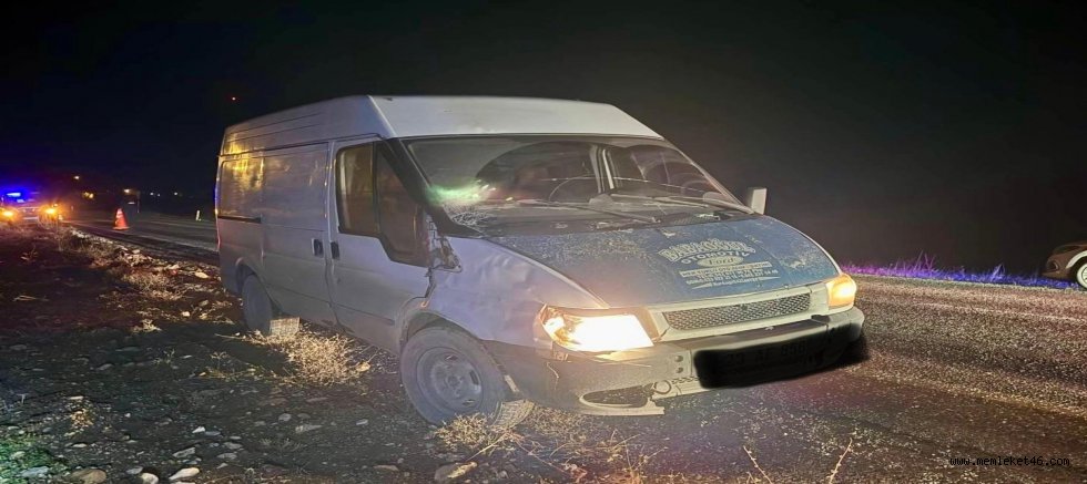 KAHRAMANMARAŞ’TA HAFİF TİCARİ ARACIN ÇARPTIĞI YAYA ÖLDÜ