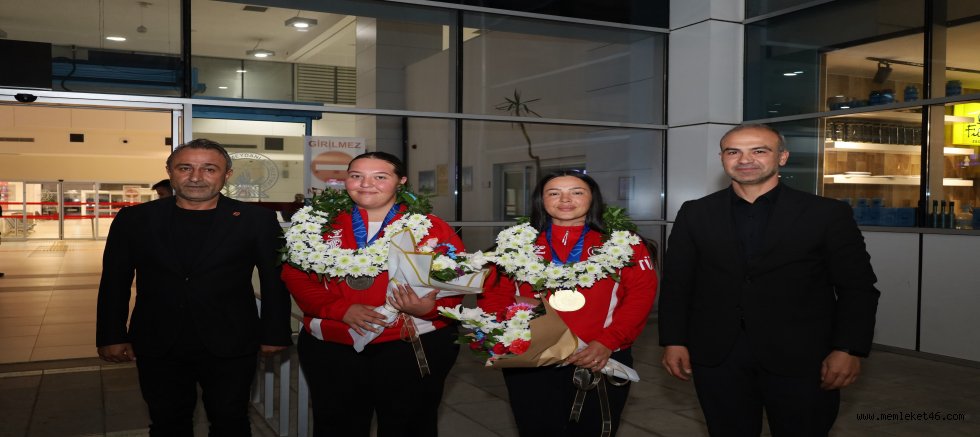 KAHRAMANMARAŞ'TA MİLLİ SPORCULARA COŞKULU KARŞILAMA