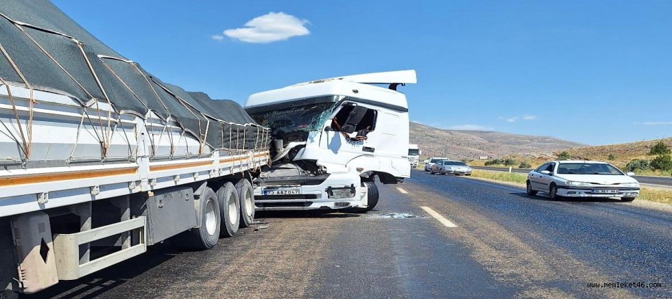 KAHRAMANMARAŞ'TA TIR KAZASI 