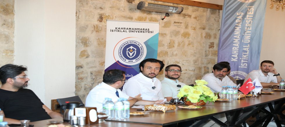 KİÜ’DE DİJİTAL OYUN SEKTÖRÜNDEKİ KÜRESEL GELİŞMELER VE TÜRKİYE’NİN KONUMU MASAYA YATIRILDI