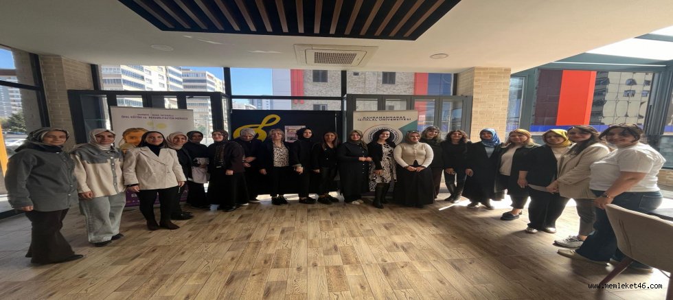 KİÜ’LÜ KADIN AKADEMİSYENLERDEN KADINLAR GÜNÜ’NE ÖZEL DOKMER’DE ANLAMLI ATÖLYE ÇALIŞMASI