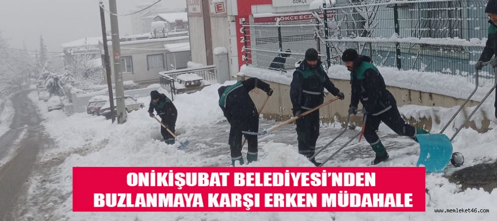 ONİKİŞUBAT BELEDİYESİ, KAR YAĞIŞI VE BUZLANMAYA KARŞI TUZLAMA VE KALDIRIM TEMİZLEME ÇALIŞMALARINI SÜRDÜRÜYOR