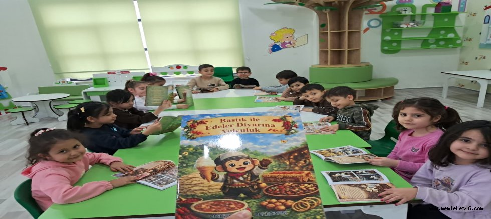 ONİKİŞUBAT BELEDİYESİ’NİN MİNİK KALPLERİNDEN KÜTÜPHANELER HAFTASI’NA ÖRNEK PROJE