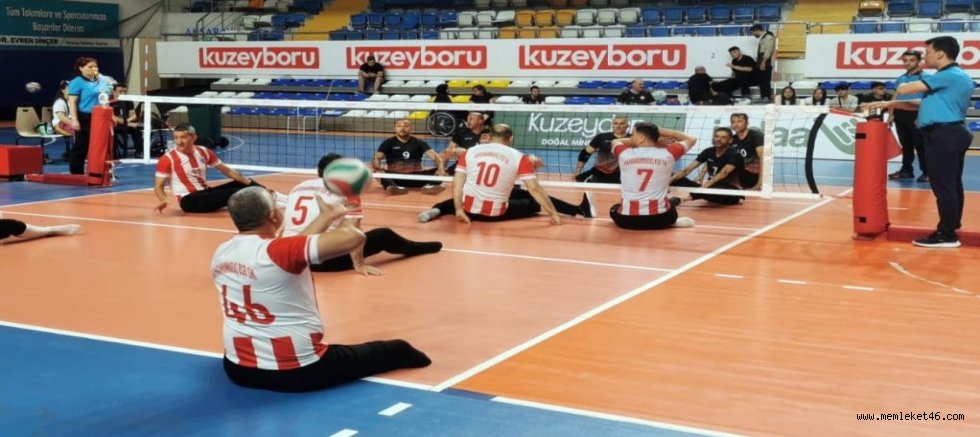 OTURARAK VOLEYBOL SÜPER LİG’İNDE BÜYÜKŞEHİR BELEDİYESPOR RÜZGÂRI