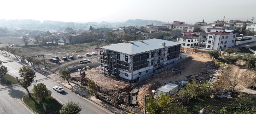 PINARBAŞI MİLLET KONAĞI’NDA ÇALIŞMALAR HIZLANDI 2026’NIN İLK AYLARINDA HİZMETE AÇILACAK