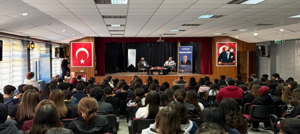 YAZAR MUSTAFA KÖNEÇOĞLU, ANDIRIN’DA ÖĞRENCİLERLE BULUŞTU