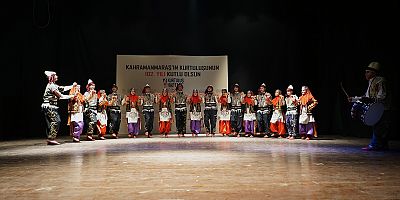 12 ŞUBAT KURTULUŞ HAFTASI’NDA HALK DANSLARI GÖSTERİLERİ