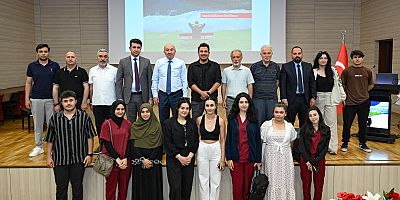 21. YÜZYILIN EVLİYA ÇELEBİSİ: SEYMEN BOZASLAN İLE SEYAHATNAME SOHBETLERİ