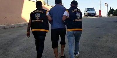 29 YIL HAPİS CEZASIYLA ARANAN HIRSIZ YAKALANDI 