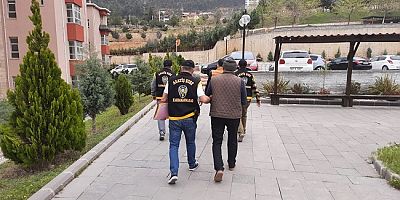 50 YIL HAPİS CEZASIYLA ARANIYORDU YAKALANDI