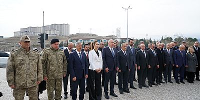 6 ŞUBAT ANMA ETKİNLİKLERİ, KONFERANS VE DEPREM ANITI AÇILIŞIYLA NOKTALANDI