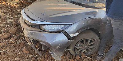 AFŞİN’DE OTOMOBİL ŞARAMPOLE UÇTU: 2 YARALI