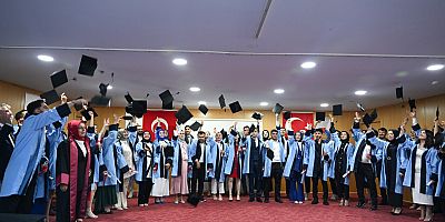 AFŞİN SAĞLIK YÜKSEKOKULUNDA MEZUNİYET COŞKUSU