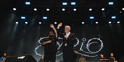 AĞUSTOS FUARI KAPILARINI COŞKUYLA AÇTI, İLK GECEDE EYPİO RÜZGÂRI ESTİ