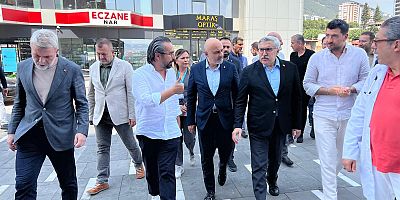 AK PARTİ'Lİ HÜSEYİN YAYMAN, HG HOSPİTAL’DA TEDAVİ GÖREN DAYISINI KAHRAMANMARAŞ'TA ZİYARET ETTİ