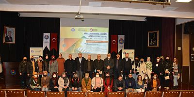 AKADEMİ ÖĞRENCİLERİNDEN SAFAHAT OKUMALARI ATÖLYESİ PANELİ