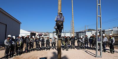 AKEDAŞ ELEKTRİK DAĞITIM A.Ş. HİZMET İÇİ EĞİTİMLERE DEVAM EDİYOR