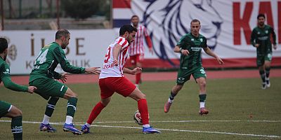 AKEDAŞ İSTİKLALSPOR, LİDER BURSASPOR İLE BERABERE KALDI